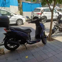 اس وای ام لاکی گلگسی 200
