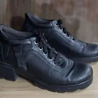 کفش مجلسی ، اسپرت وکیف های زنانه چرم دست دوز