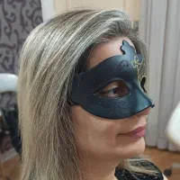 مدل لایت + کوتاهی مو برای تولید محتوا