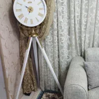 ساعت ایستاده