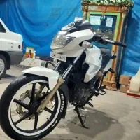 آپاچی|موتورسیکلت|آران و بیدگل, |دیوار