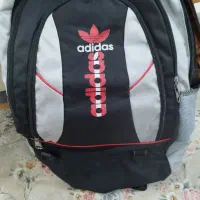 یک عدد کوله .پشتی سایز بزرگ نو