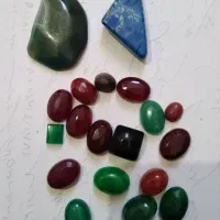 نگین و مرجان وگردنی