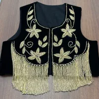 جلیقه کردی سخمه|لباس|فولادشهر, مسکن مهر فولادشهر|دیوار