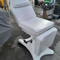 صندلی جک دار آرایشگاه زنانه