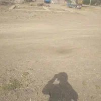 یک قطعه زمین مسکونی با متراژ ۴۰۰ واقع در سرخ قلعه