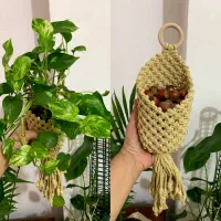 اویز مکرومه