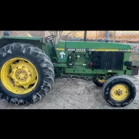 تراکتور جاندیر ۳۳۵۰