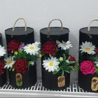 باکس گل هدیه ی روز مادران گرانقدر و همسران گرامی|گل مصنوعی|محمدیه-قزوین, |دیوار