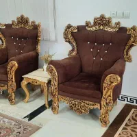 دو دست مبلمان سلطنتی 9و7 نفره همراه میزعسلی|مبلمان خانگی و میز عسلی|ماسال, |دیوار