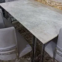 میزناهارخوری کاملا سالم در حد نو|میز و صندلی غذاخوری|مشهد, طرق|دیوار