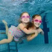 آموزش شناکودکان و بانوان