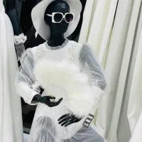 لباس عروس|لباس|صدرا-فارس, فاز ۱|دیوار