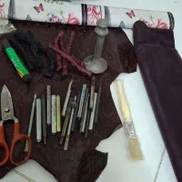 وسایل چرم دوزی با دست