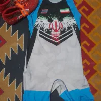 کفش و لباس کشتی