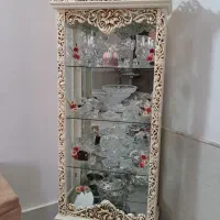 بوفه و ساعت ایستاده