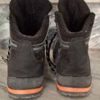 کفش مقاوم داخل خز|کیف، کفش، کمربند|بروجرد, |دیوار