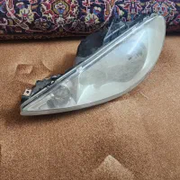 چراغ جلو ۲۰۶