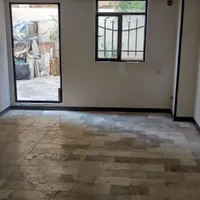 طبقه همکف ۵۵ متری با ۳۰ متر حیاط