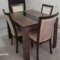فروش میز ناهار خوری به همراه ۴ صندلی