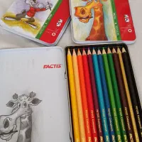 مداد رنگی ۱۲رنگ و برچسب