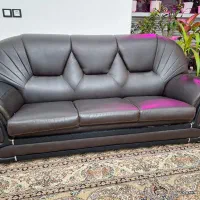 مبل ۹ نفره چرم مشکلی