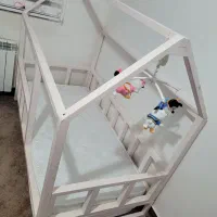 ست کلبه تخت و قفسه اسباب بازی کودک|تخت و صندلی بچه|تکاب, |دیوار