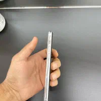 ایفون ۱۱پرو|موبایل|هشتگرد, هشتگرد قدیم|دیوار