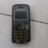 گوشی j100iو گوشی سونی آکسیون w595