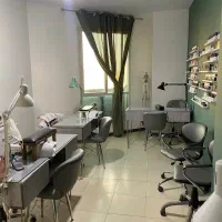 اجاره میز ناخن