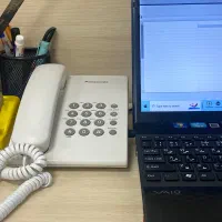 کارمند اداری و منشی