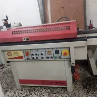 لبه چسبان دستگاه پی وی سی