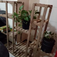 فروش استند گلدان|کتابخانه، شلف، قفسه‌های دیواری|شاهین‌شهر, حافظ شمالی|دیوار