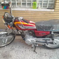 موتورسیکلت هوندا ۱۲۵ کویر
