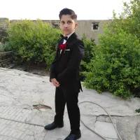 کت و شلوار با پیراهن در حد نو یک بار پوشیده|لباس|صدرا-فارس, فاز ۱|دیوار