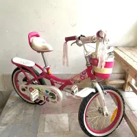 دوچرخه بچگانه صورتی تمیز