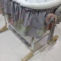 گهواره نوزادی تا دوسال موزیکال باپشه بند