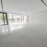 ۲۶۰ متری/ بر مطهری/ طبقه دوم/ ۲ پارکینگ غیر درگیر|فروش آپارتمان|اصفهان, عباس‌آباد|دیوار