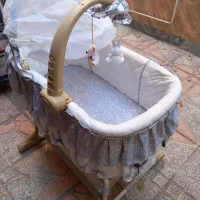 گهواره کودک باتری خور|اسباب و اثاث بچه|صفادشت, |دیوار