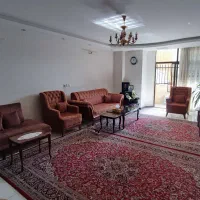 97 متر  ،  جنوبی  ،  نگارستان