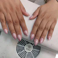 ناخنکار ماهر|خدمات آرایشگری و زیبایی|تهران, نارمک|دیوار