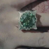 انگشتر الماس موزانایت