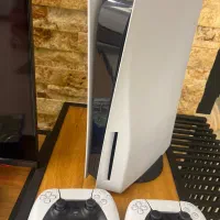 پلی‌استیشن ۵ فت ۲ دسته تمیز و سالم