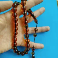 انواع تسبیح سندل و کهربا قیمت ها فرق دارد|بدلیجات|تبریز, |دیوار