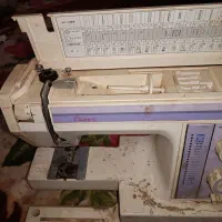 دوتا چرخ خیاطی