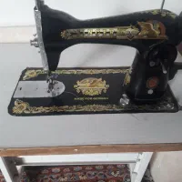 چرخ خیاطی قدیمی