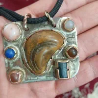 گردنبند فوق العاده خاص برای آدم خاص