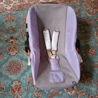 کری یر نوزاد