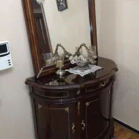 کنسول به همراه آینه