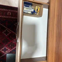 دراور و آینه به همراه میز تحریر|تخت و سرویس خواب|تهران, آشتیانی|دیوار